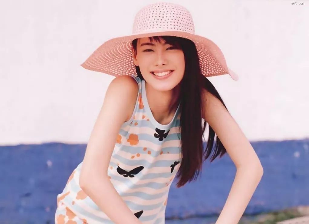 吴佩慈晒钻戒被吐槽伪豪门太太?那些嫁入豪门的女星们怎样了?