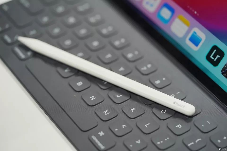 ipad pro2021上手体验 EA4BA5601B35688A822B5D0E0E1A3D4D53F120D7_size46_w960_h640.jpeg