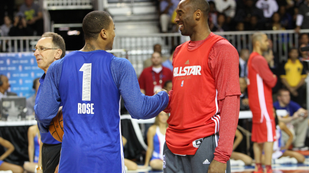 科比盛赞罗斯：见证你重回巅峰真的太棒了