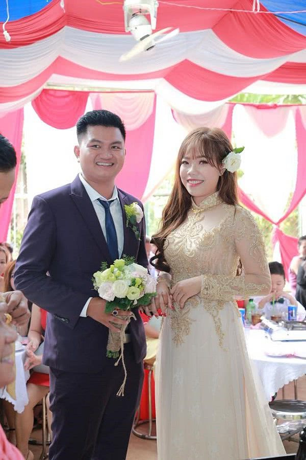越南新娘结婚收到30样黄金首饰 ,彩礼和嫁妆高
