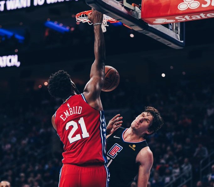 76人主场迎战步行者