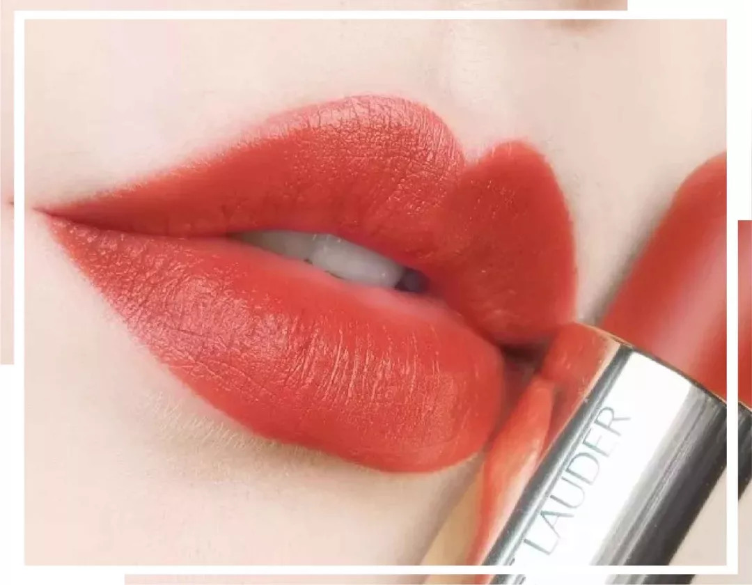 百搭不挑皮的枫叶色了解一下?这个秋冬就靠它