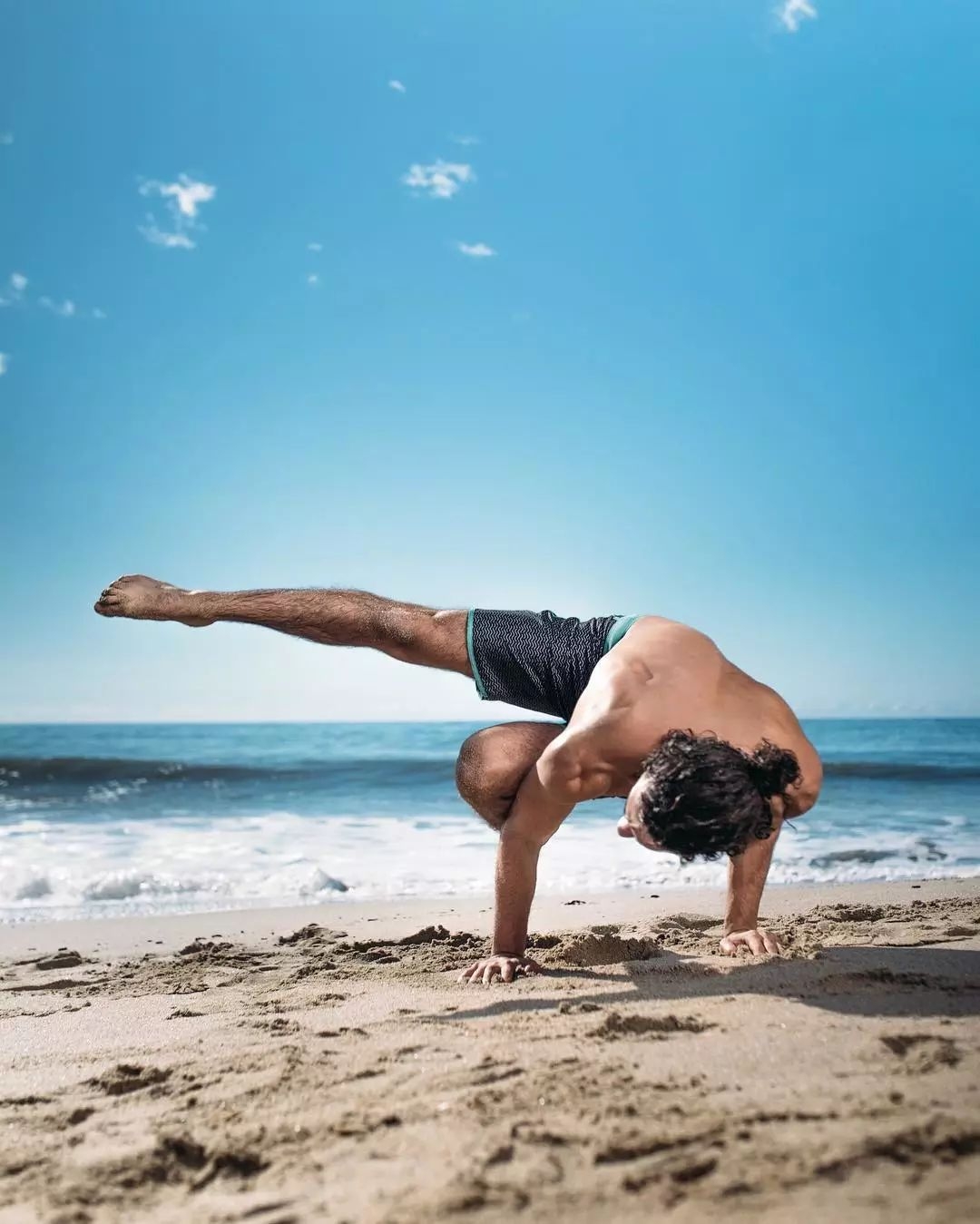 想靠瑜伽调整心态,方法对了功效不止于此,怎么