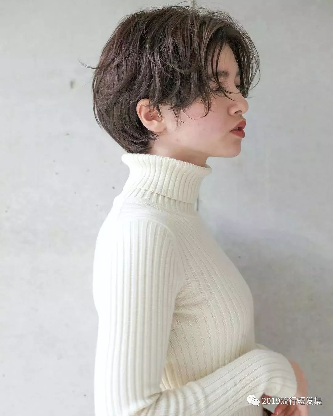 "洋气短发"很火的那种!