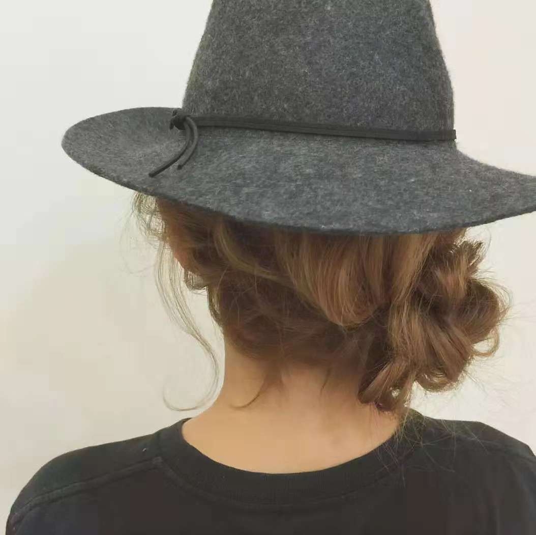 冬季帽子发型搭配