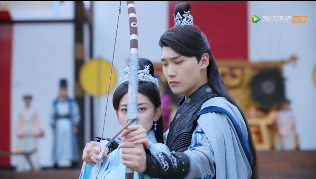 《双世宠妃2》小檀VS蓝夜汐，火象星座的追夫手段最厉害！