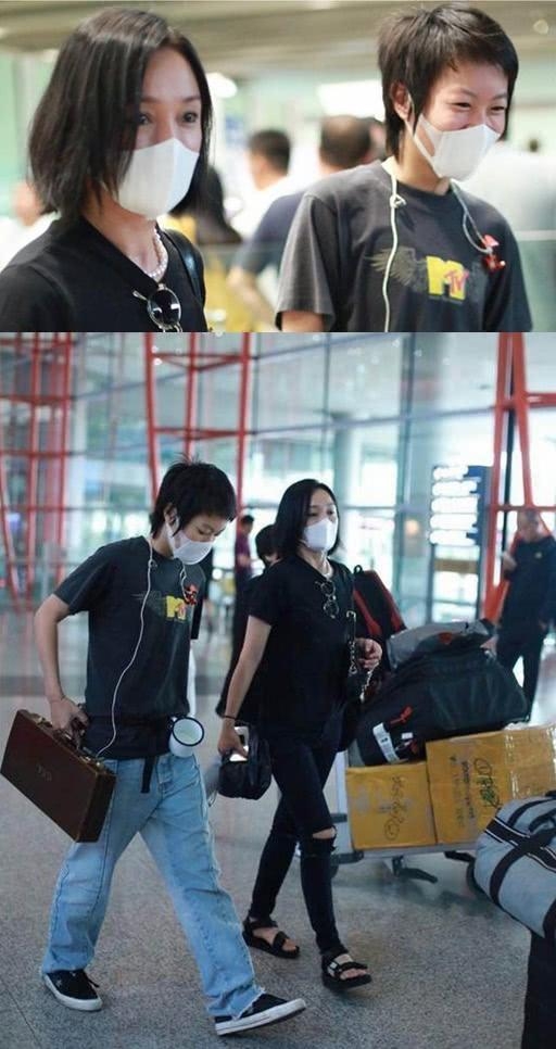 网友韩国偶遇周迅窦靖童买香薰，这对“忘年闺蜜”非首次携手出游