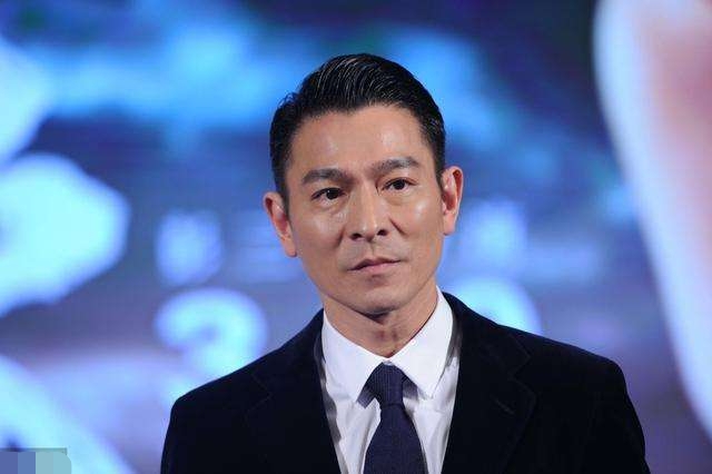 杨丽娟再谈刘德华：仍旧保持对他的爱意，父亲的离开不是我的错