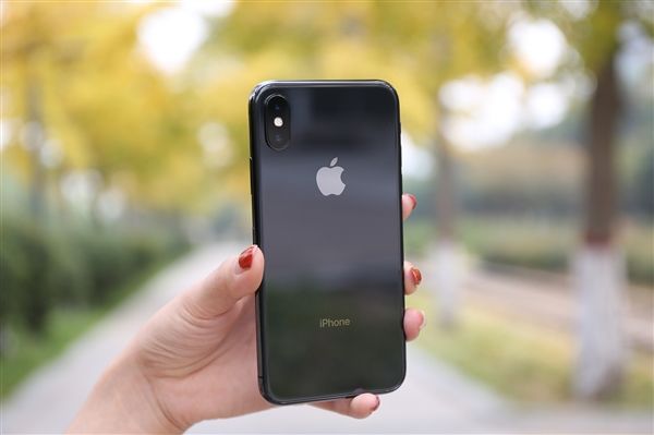 苹果新公告iPhone X屏幕问题：因触控不响应