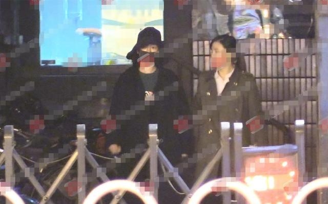 被吐槽发胖变丑之后，白百何现身医疗美容科，疑为复出做准备！