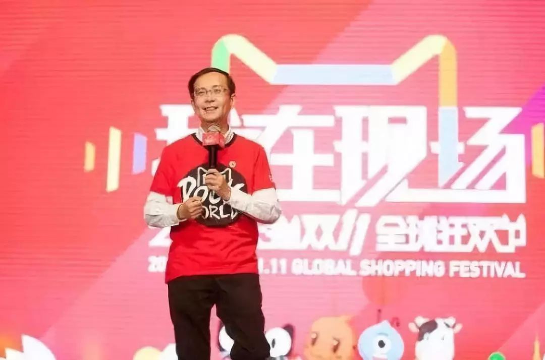 不是免单，也不是锦鲤！这个双11更让人血脉贲张的是中国电商的发展史