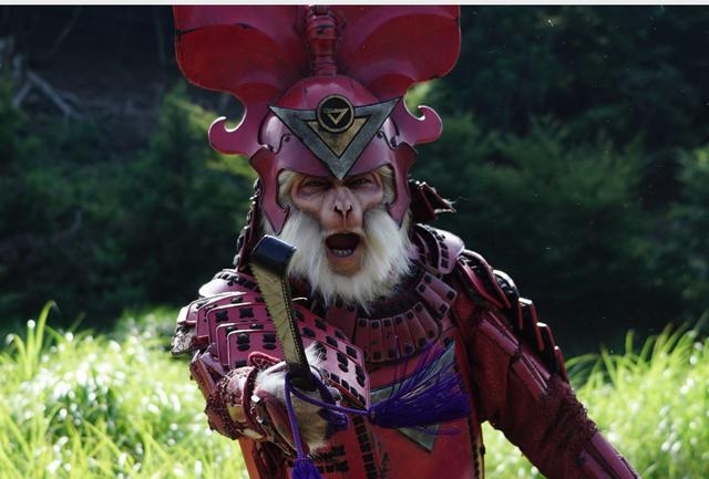 日本新片《朋克武士》浅野忠信扮邪教教主 胆大要求零台词