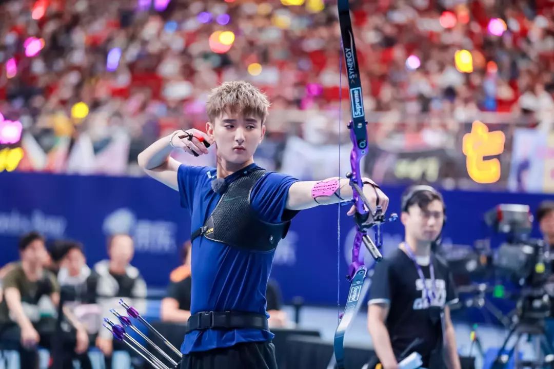 杨超越做运动员逆风翻盘了?竞技体育原来能这么迷人