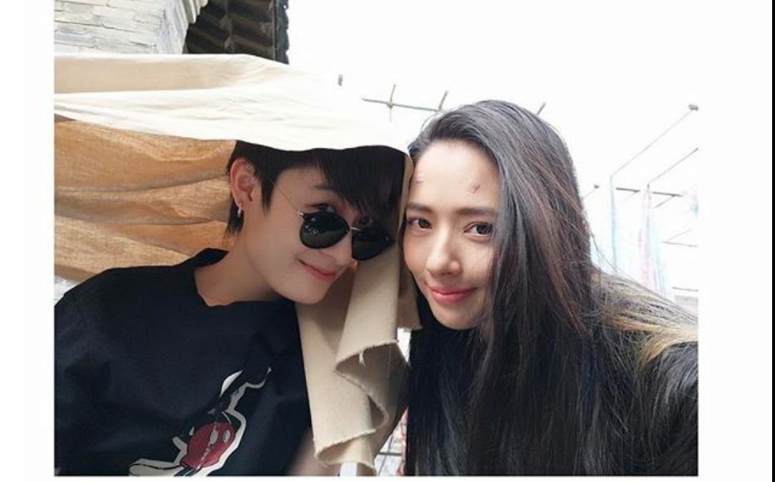 快女曾轶可上台演出,整张脸变化大得所有人都