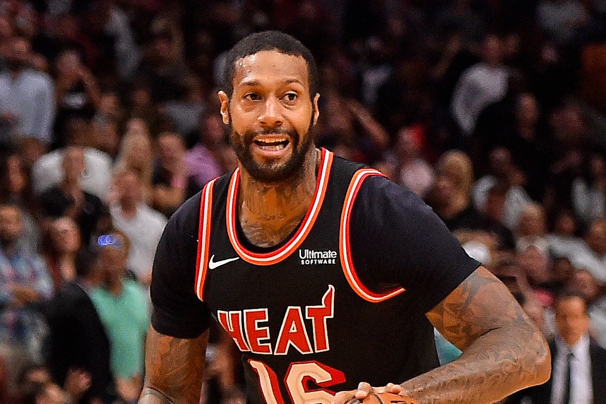 詹姆斯-约翰逊:努力达到目标体型，避免复出后伤病反复