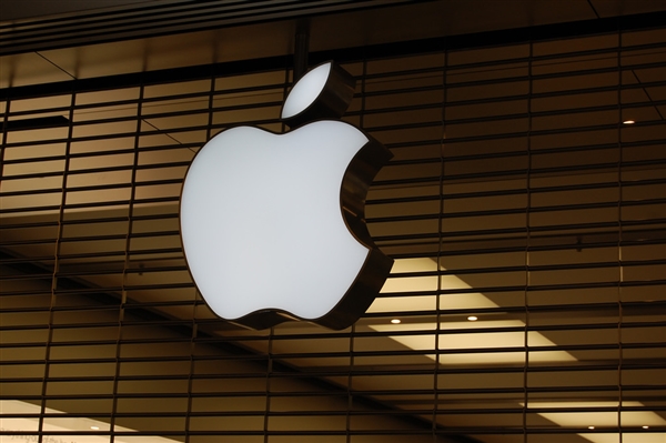 高盛发布报告：将苹果明年iPhone销量下调6%