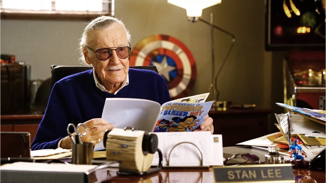 被疾病权谋架空的斯坦·李，只是去了那个自由的漫威宇宙