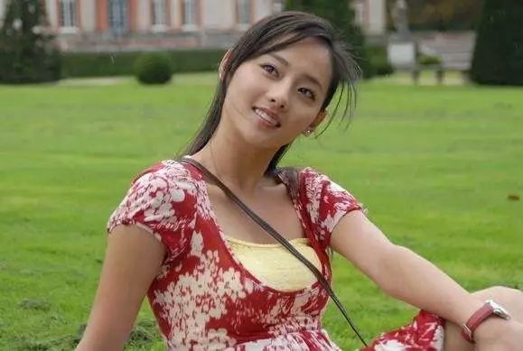 她是靠老公才逆袭的!又美回了少女,好像没生过一样