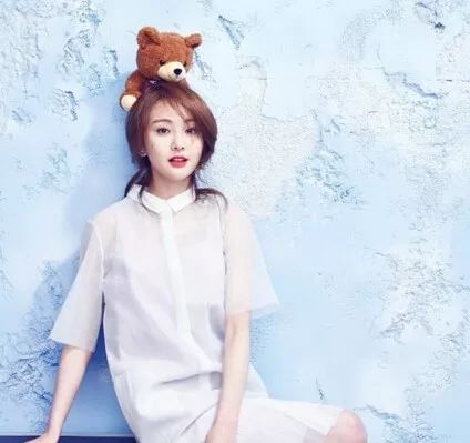 郑爽沉迷恋爱，放弃工作，粉丝累了都脱粉