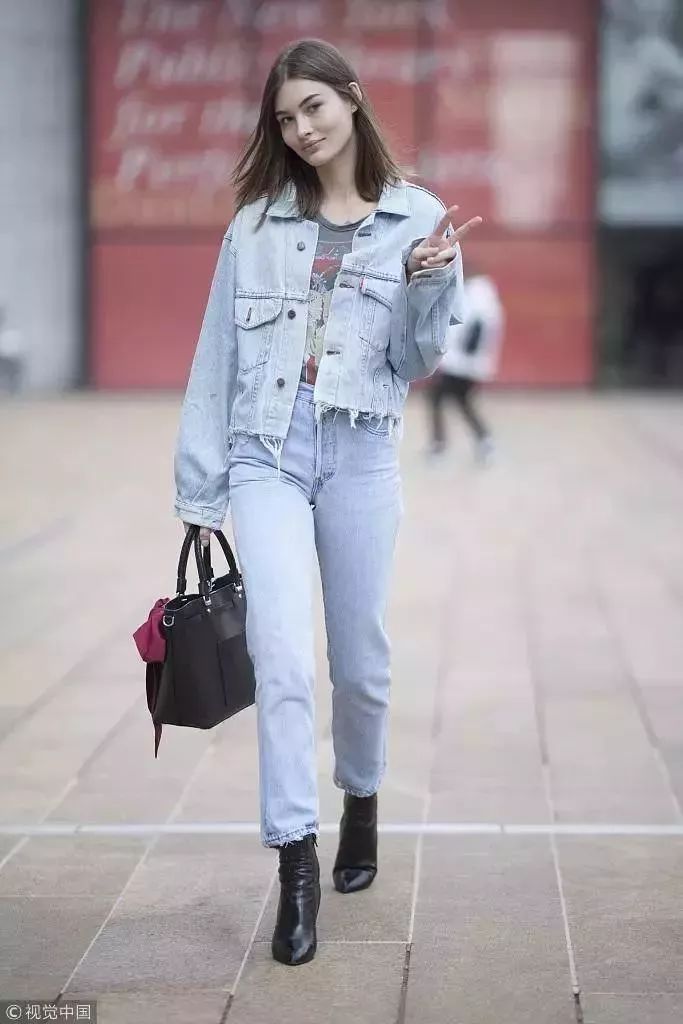 万能牛仔外套就好,完美
