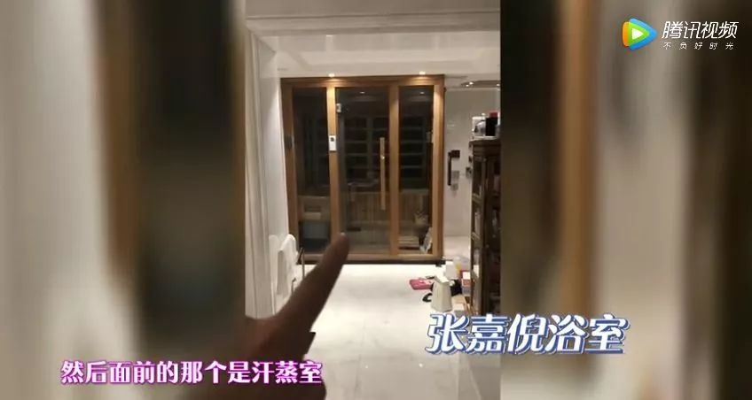 她是靠老公才逆袭的!又美回了少女,好像没生过一样