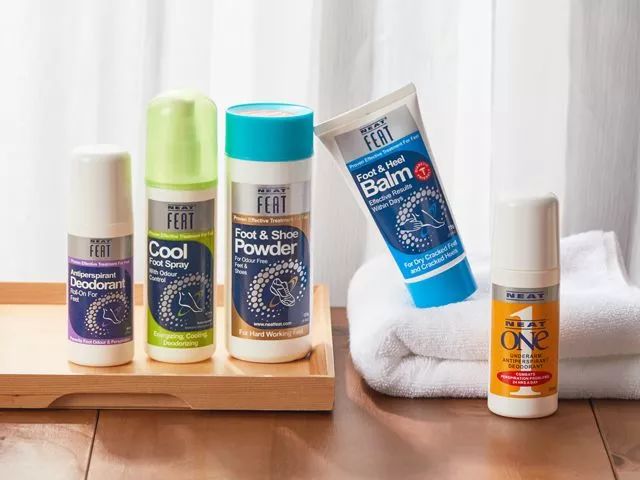 小编妈妈亲测：每天涂一涂，干裂的脚后跟全好了