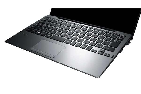 VAIO A12二合一设备发布：9900元