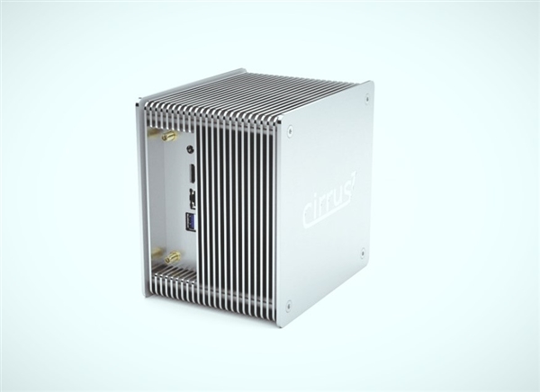cirrus7推新款无风扇NUC：搭载i7-8559U 温度比风冷低12度