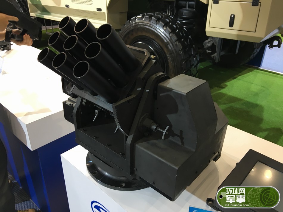 第八届中国国际警用装备博览枪械展区，国产榴弹发射器亮相。