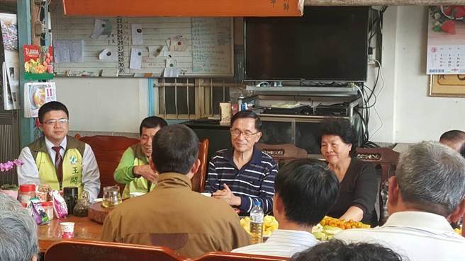 陈水扁参加民进党台南市议员聚会照片被曝光。（台媒图）
