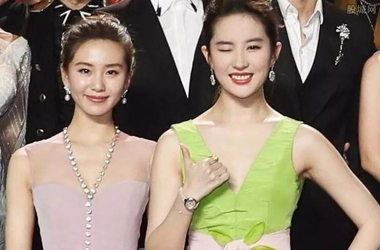 明星撞脸盘点你能分清她们谁是谁吗