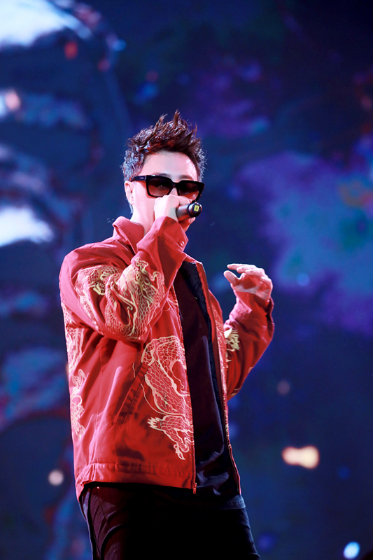 潘玮柏中国风改编《coming home》 曲风惊艳燃爆全场