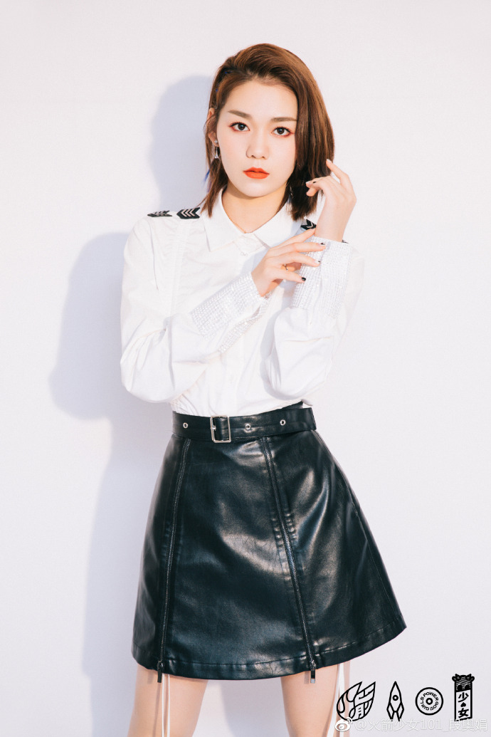 风格一成不变该多无聊 来一款段奥娟的质感眼妆吧