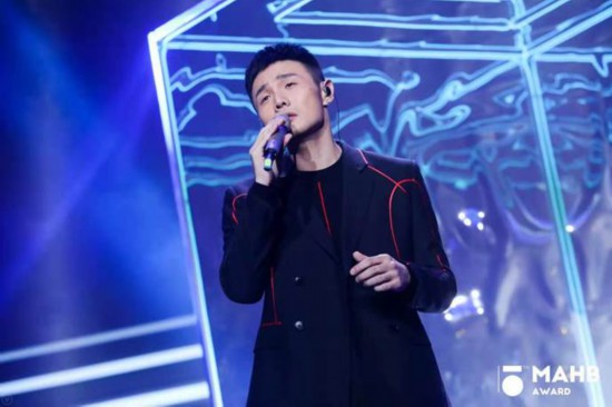 为时代风云加冕第十五届MAHB年度先生盛典礼至京城 为时代风云加冕第十五届MAHB年度先生盛典礼至京城