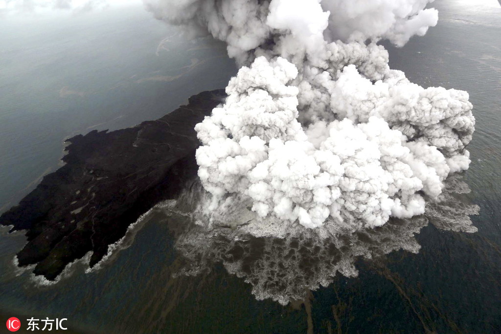 印尼应警惕火山海啸 1883年该火山曾导致3万人死亡