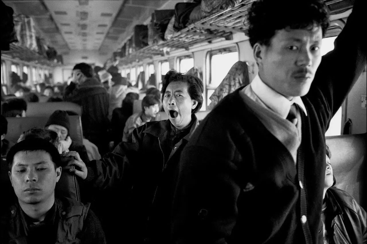 穿行在大凉山成昆铁路上的“慢火车”--中国摄影家协会网