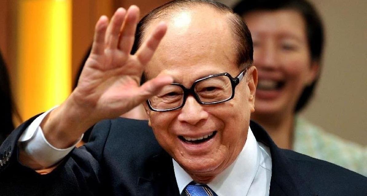 福布斯香港富豪榜:李嘉诚榜首 身价缩水43亿美元