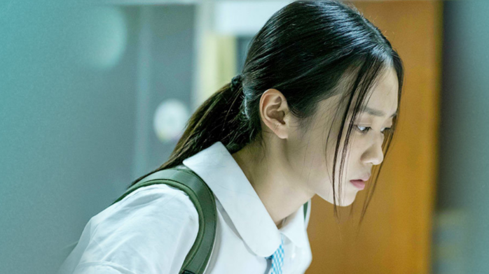 《过春天》新预告 非看不可的华语处女作电影明日公映_凤凰网