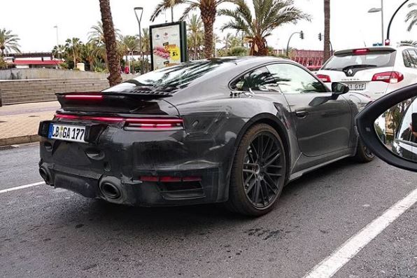2020款保时捷911 Turbo谍照曝光 预计年底亮相