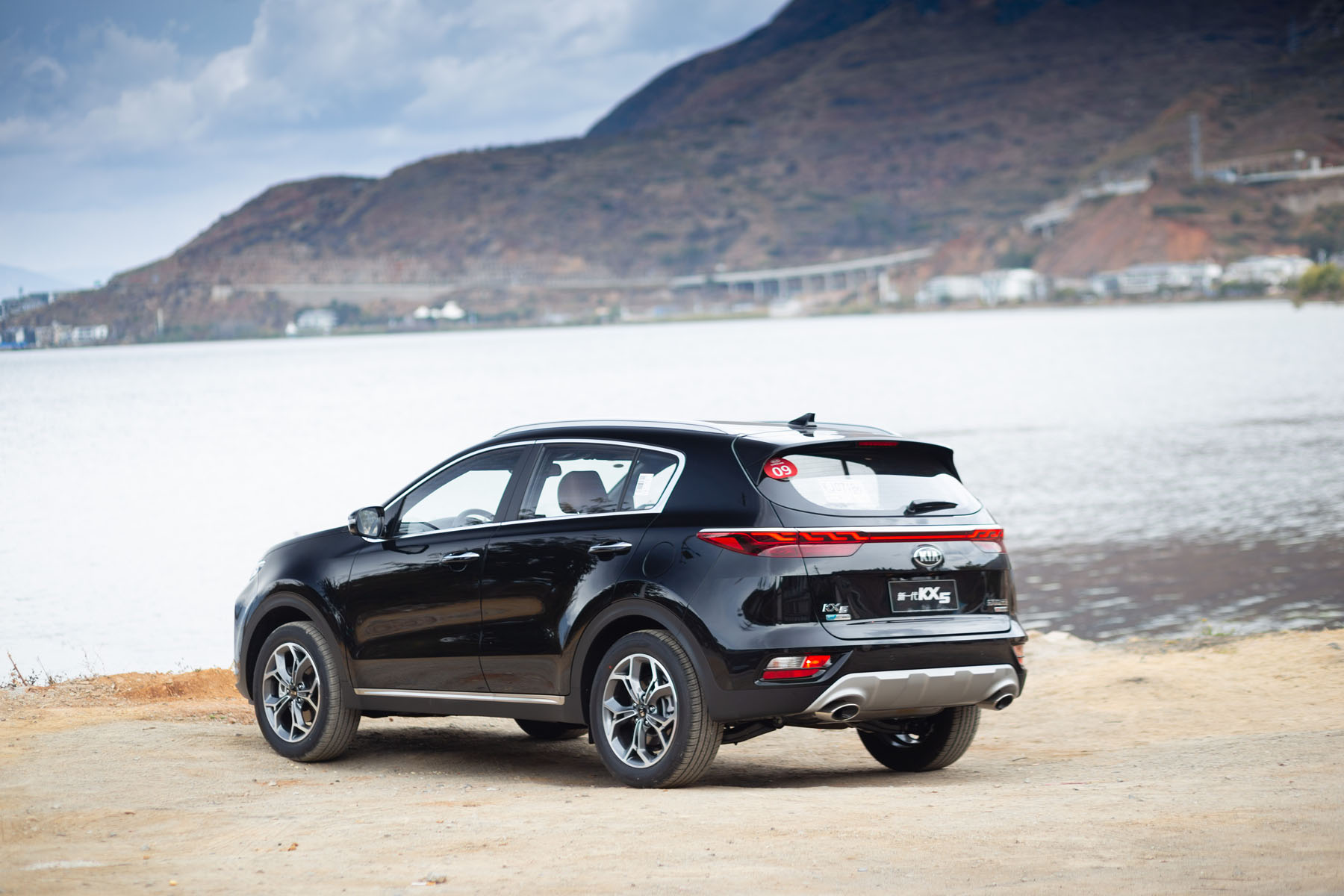 努力做不一样的suv这款韩国车值得一看