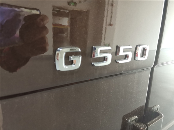 奔驰G550 4X4²销售电话：18521068260成经理