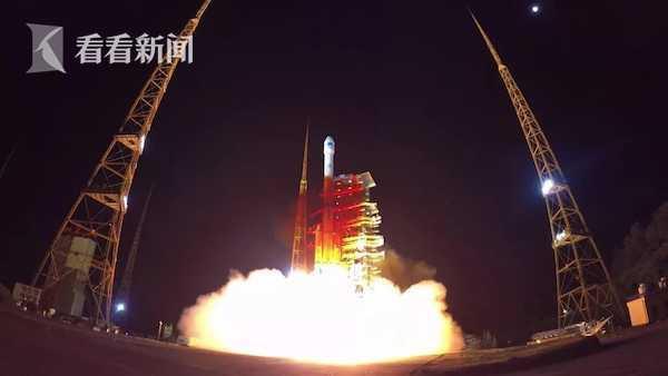 5月17日，长三丙火箭成功发射北斗系统第45颗卫星。来源：看看新闻视频截图