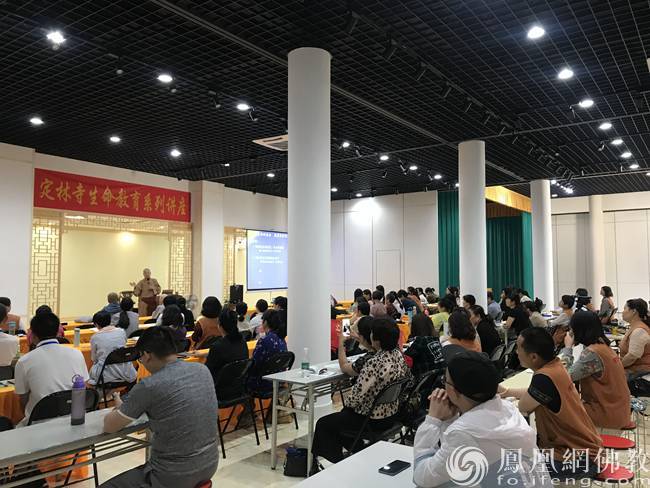 �Ͼ���ɽ�������_չ��������ϵ���v��