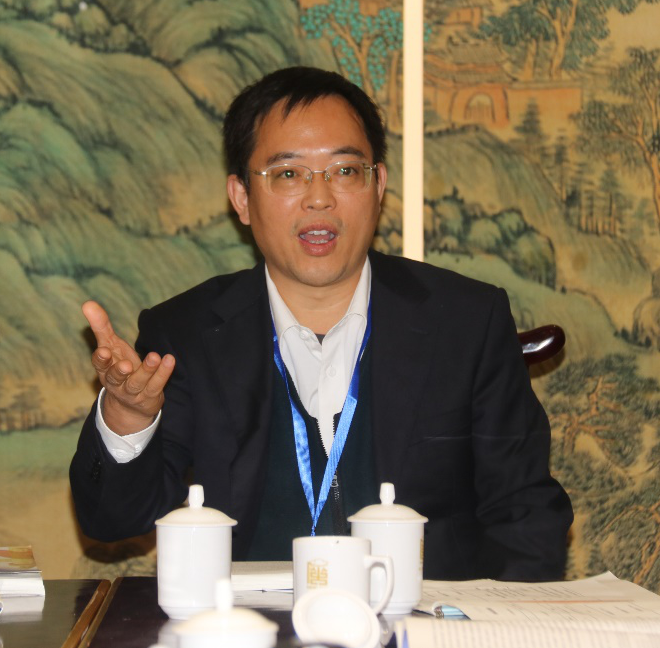 访谈对象：朱康有，教授，中国实学研究会常务副会长。
