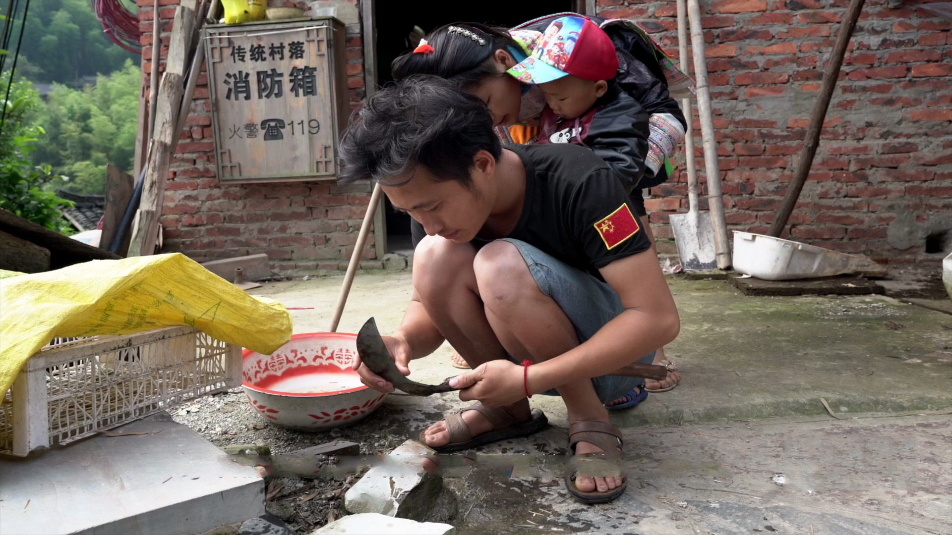 在人间 | 《变形计》主角：娶妻生子当回农民