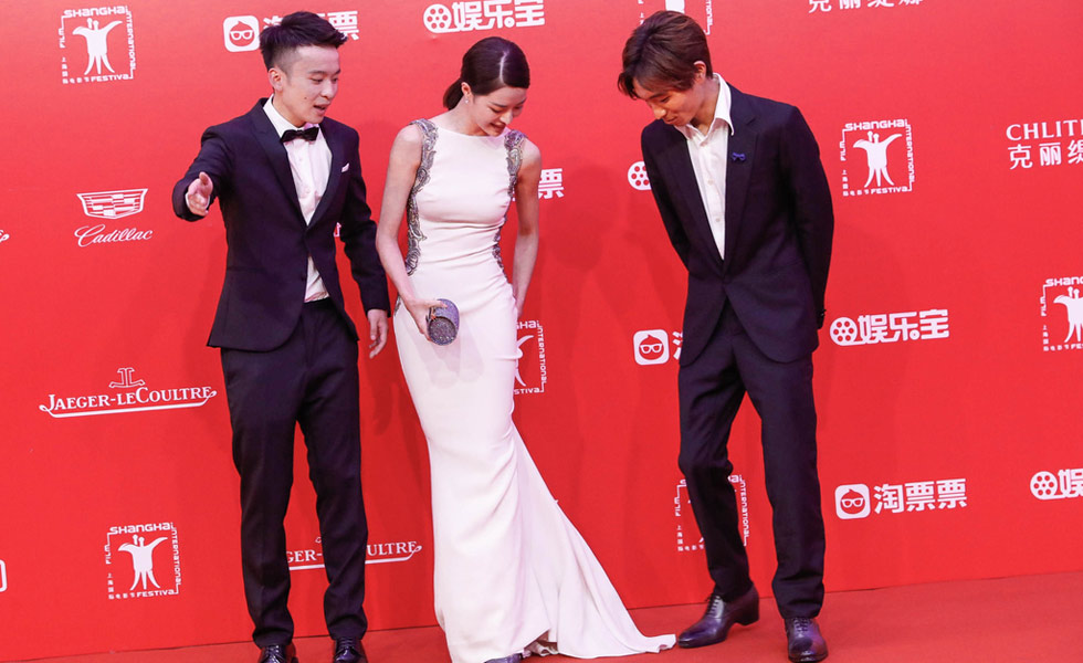 《完全男生手册》董子健,钟楚曦亮相.