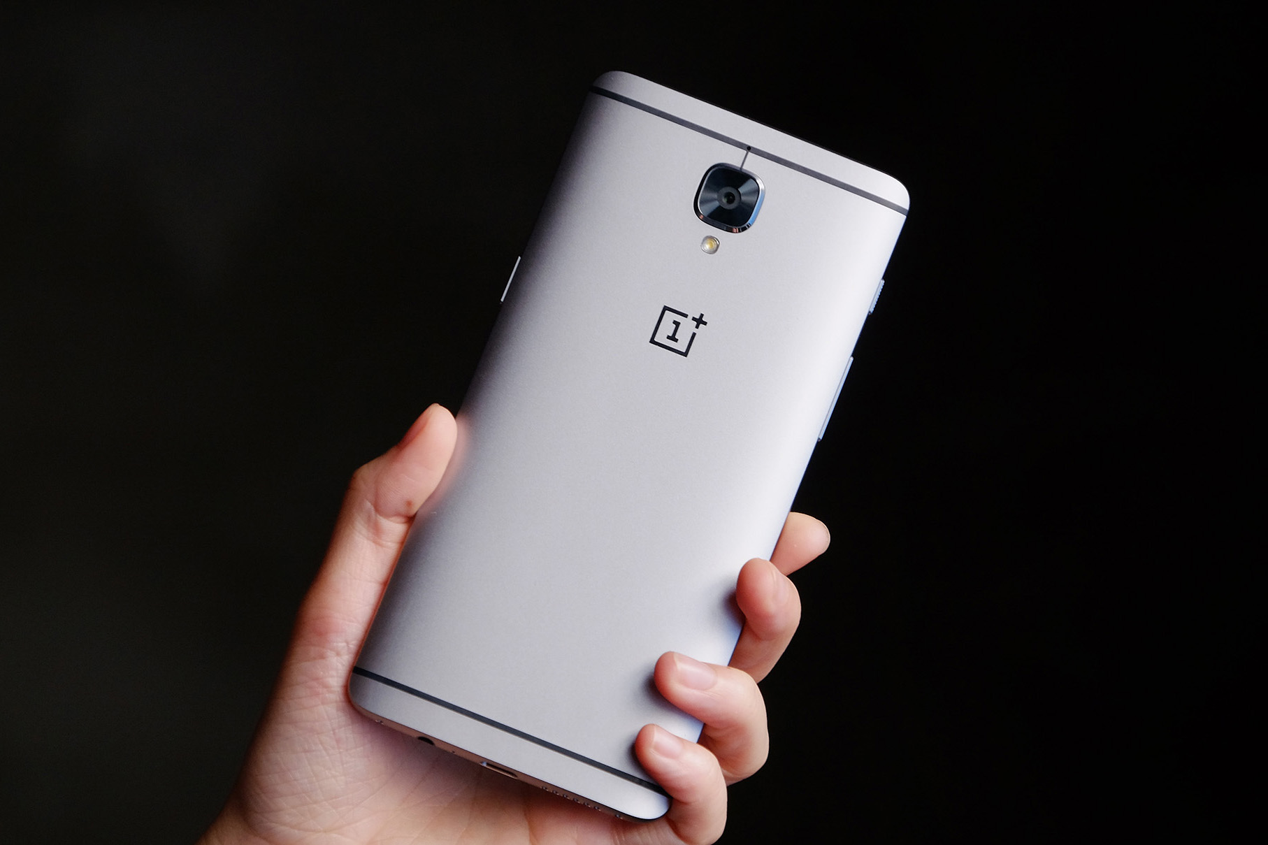 一加3手机拆解精致做工全方面散热