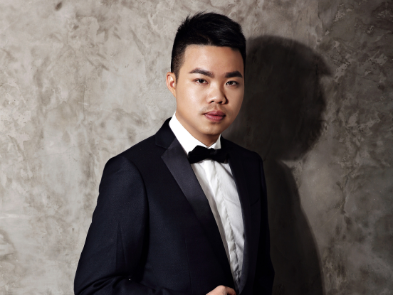 朱增辉卖电脑赚第一桶金,19岁开公司