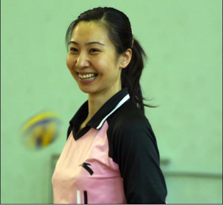 李颖(资料图) 本文系我爱女排独家供稿 李颖评球 里约奥运会小组赛末