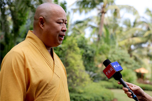 会议现场印顺大和尚在闭幕式上发表重要讲话海南省佛协副会长崇谛法师